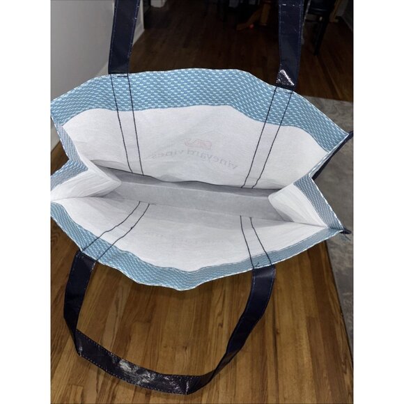 Vineyard Vines Reusable Plastic Tote Plastic Shopping Bag 15" x 12" - Picture 3 of 4